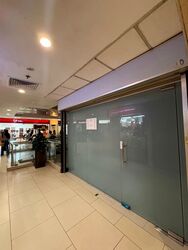Lucky Plaza (D9), Retail #579994331